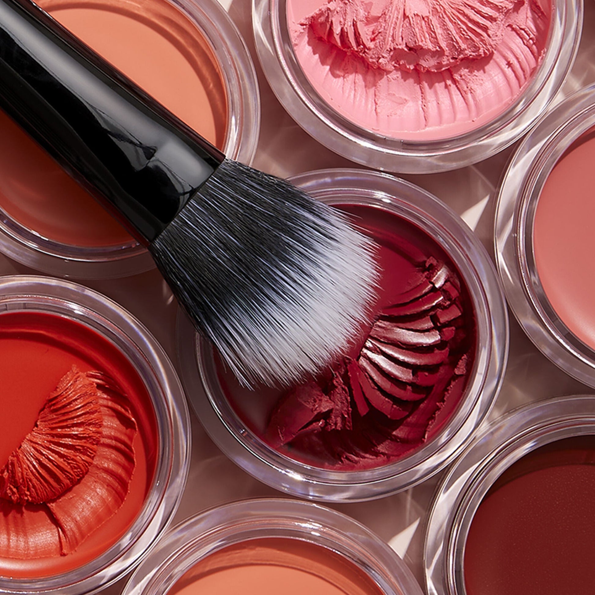 putty-blush-brush-a3 011321_PuttyBlush-Brush_V2_COMP_Final_IGF2.jpg