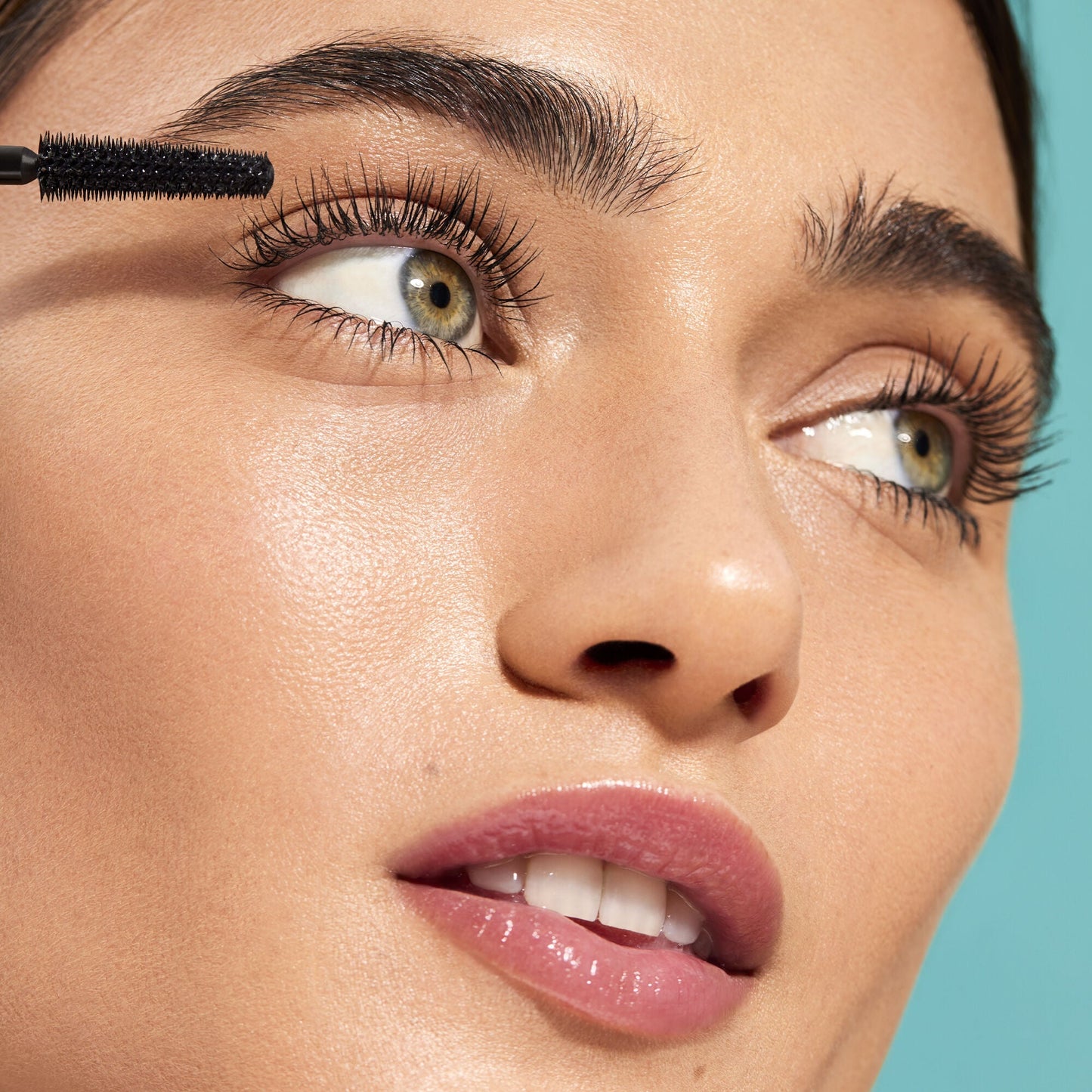 lash-xtndr-mascara-f9 060623_Lexi_LashXtndr_Look1_093_v4_RGB_IGF.jpg