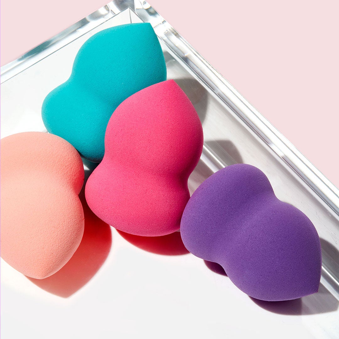 blending-sponge-peach-g8 0619_SocialIGF_Sponges4.jpg