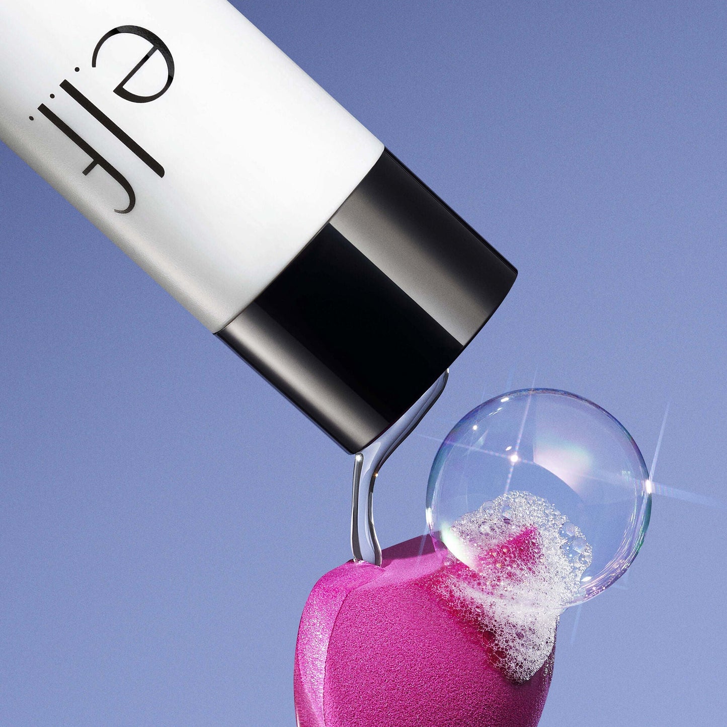 clean-queen-liquid-brush-and-sponge-cleaner-o5 111124_elf_CleanQueen_Tools_0032_MAIN-HELICON_358_w2QC_IGF.jpg