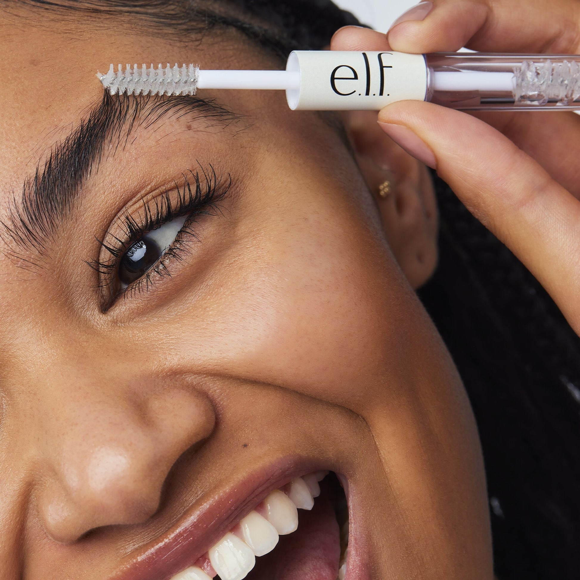 clear-brow-and-lash-mascara-n8 111422_Ayana_ClearBrowLash_3960_IGF_V2.jpg