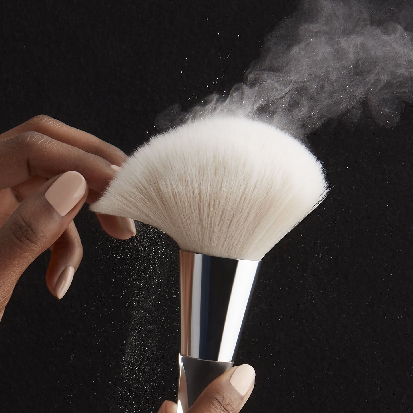 precision-powder-brush-w4 85307_PrecisionPowderBrush_V2_133.jpg